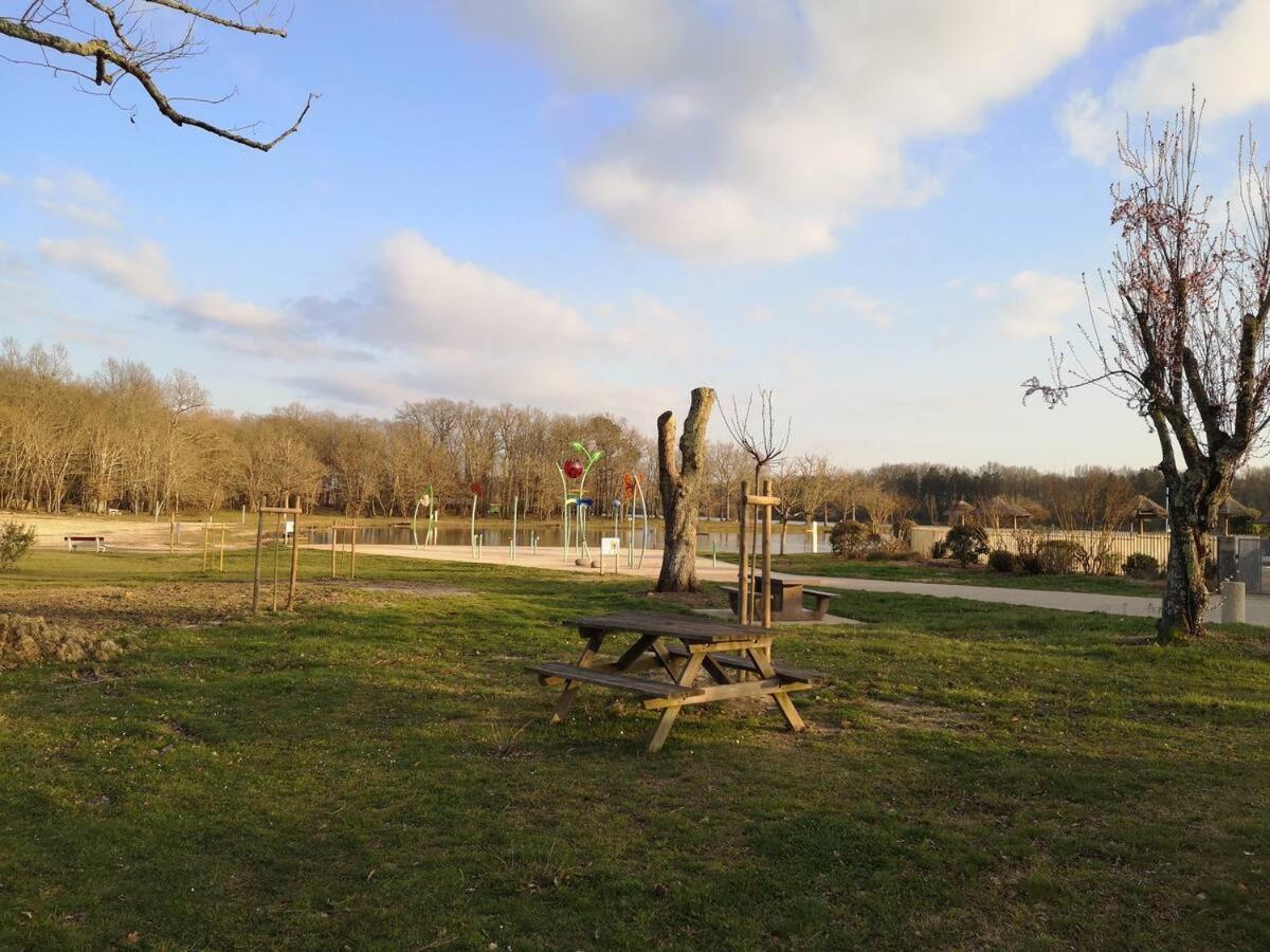 T1 Bis De 27M2 A Barbotan -Minimum 21 Nuits - Au Calme #Vacances#Cure-Lac Et Piscine A 1 Km, Cazaubon Extérieur photo